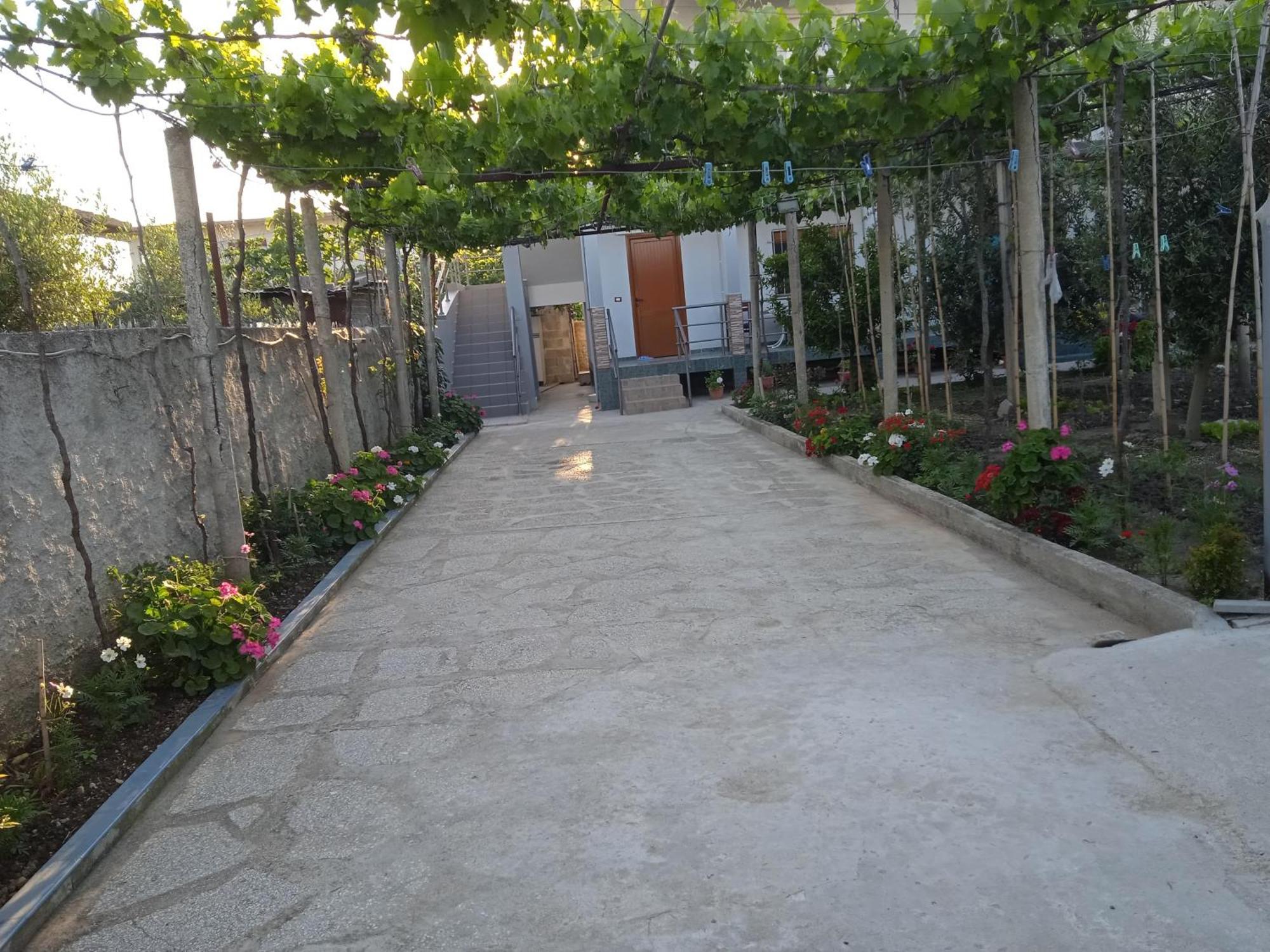 Vila N Dervishi Vlorë Exterior foto