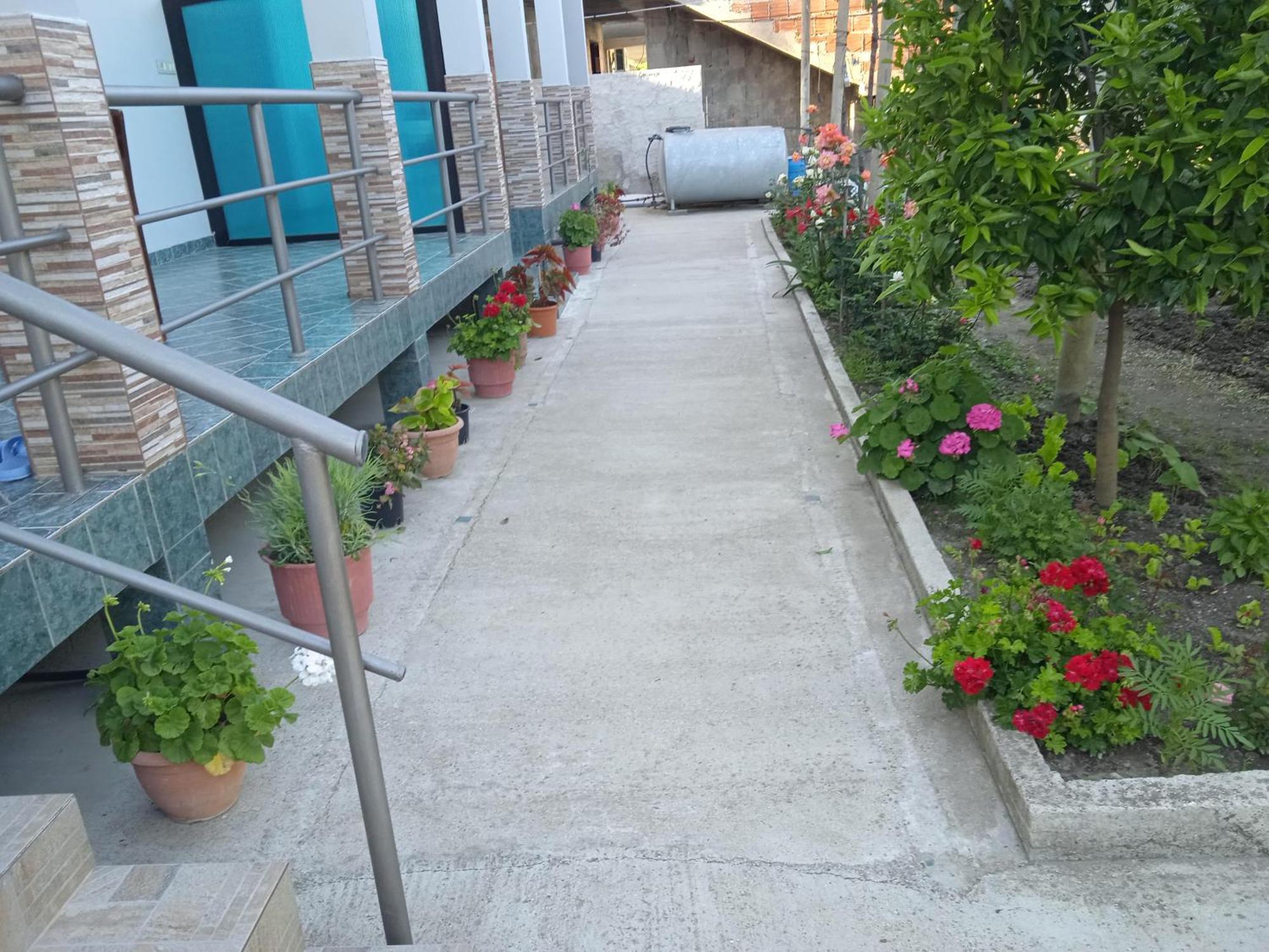 Vila N Dervishi Vlorë Exterior foto